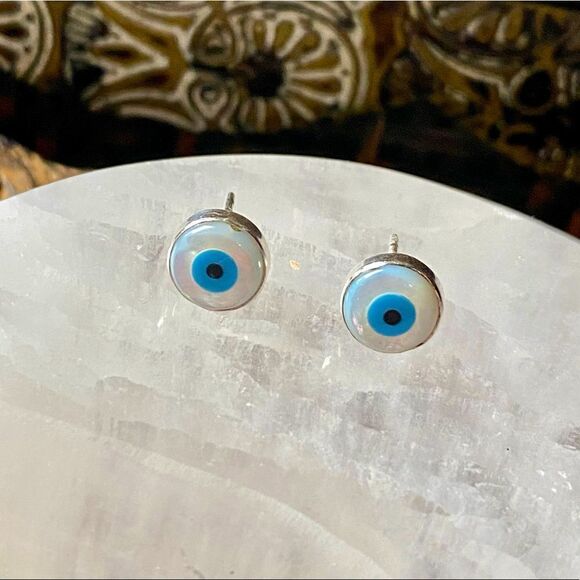 Evil Eye Shell And Turquoise solid Sterling Silver Stud Earrings - Picture 1 of 7
